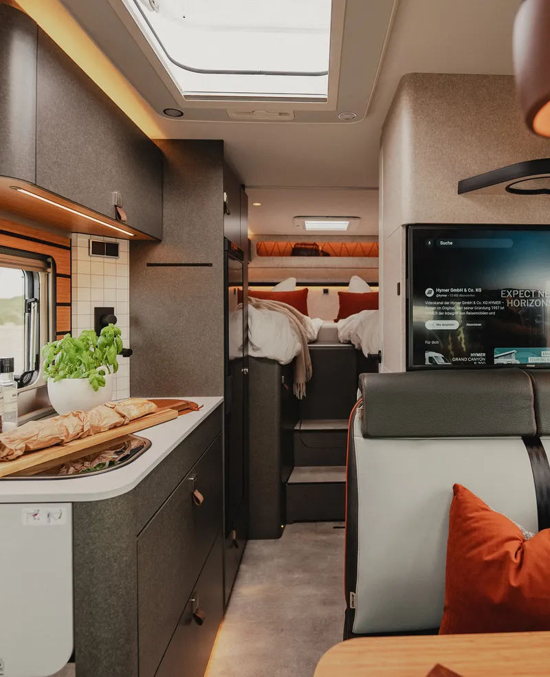 Hymer_ML-T_580_CrossTrail_inni